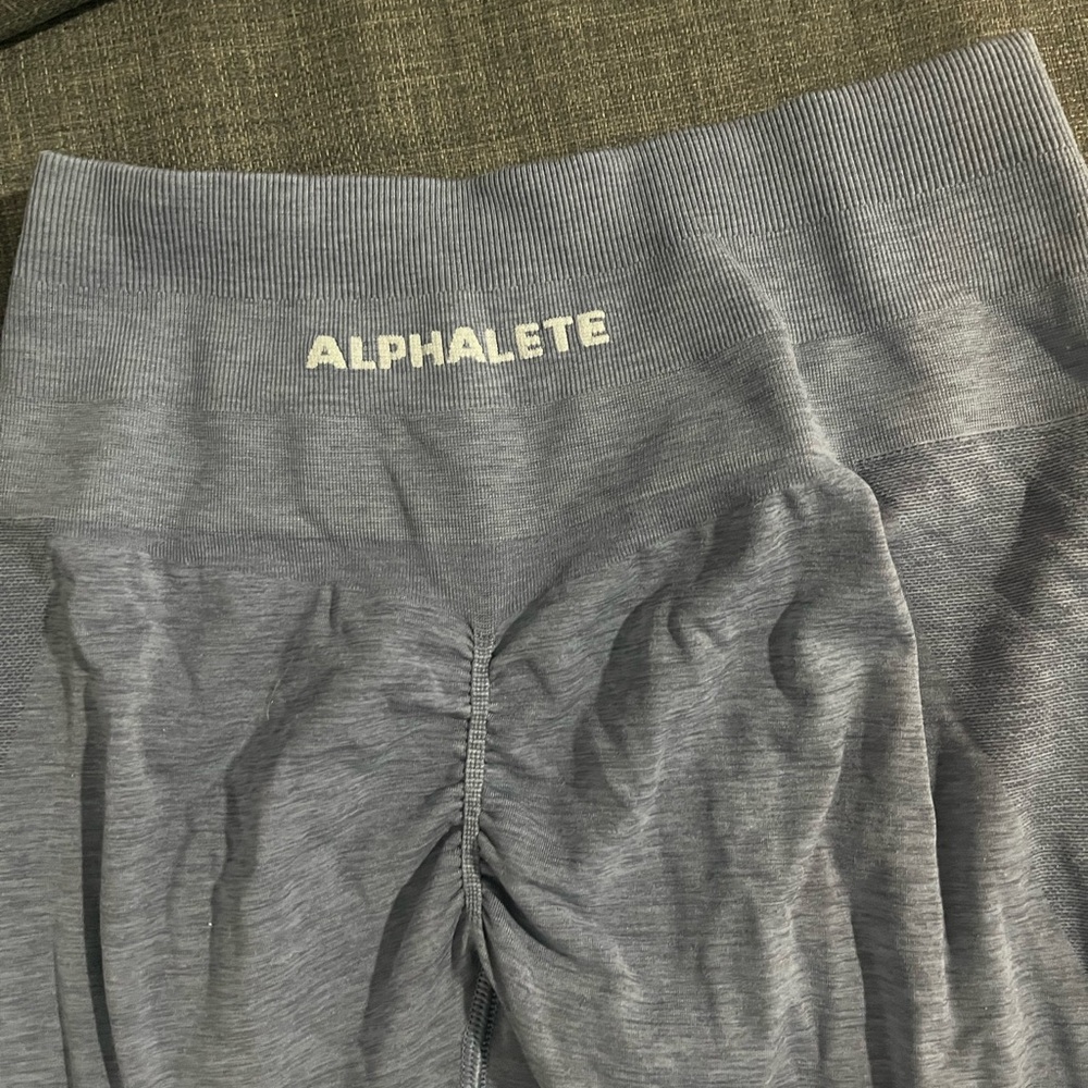 Alphalete French Blue Amplify leggings - small